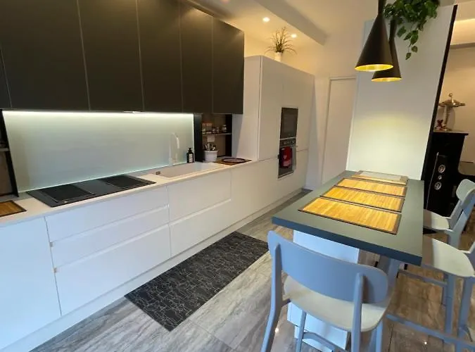 Eur Baldovinetti Luxury Vicino Ifad, Huawei, Eni, Zte, Unilever, Siemens, Open Fiber Lejlighed *